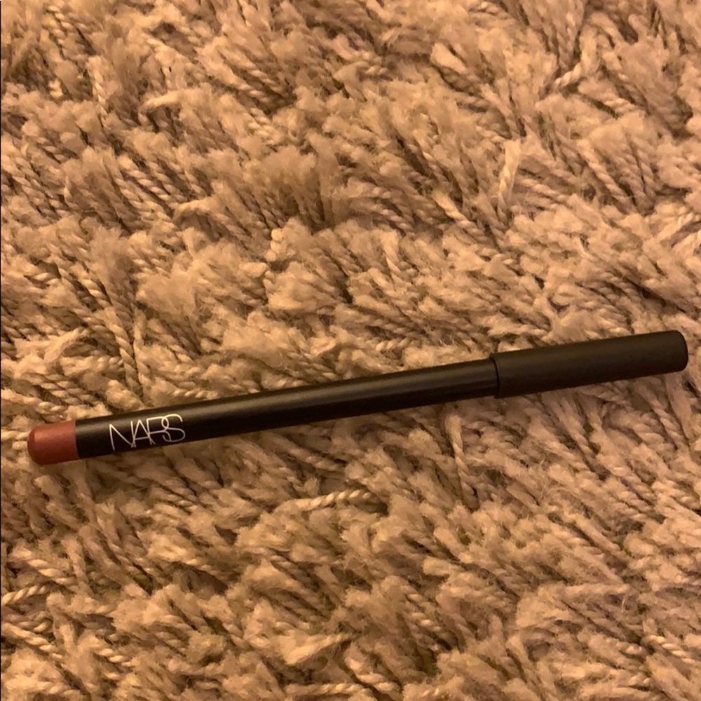NARS Lip liner- Shade: Marine